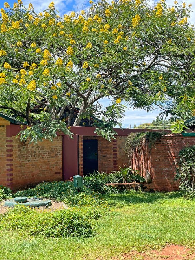Weaver Cottages Harare Luaran gambar